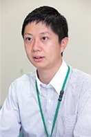 営業戦略部 山本さま