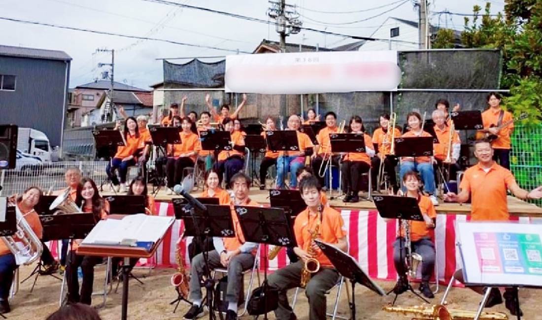 NTT西日本大阪吹奏楽団、福祉施設での慰問演奏の様子
