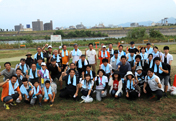 Participation in the "Gifu Midori Ippai Project" - Nagara River Beautification Campaign