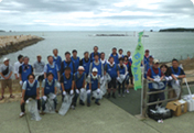 Participation in the "Tanabe Bay Cleaning Mission"