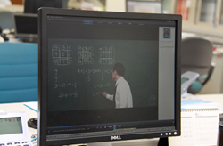 各教室で映像授業をVOD形式で視聴できるようになった